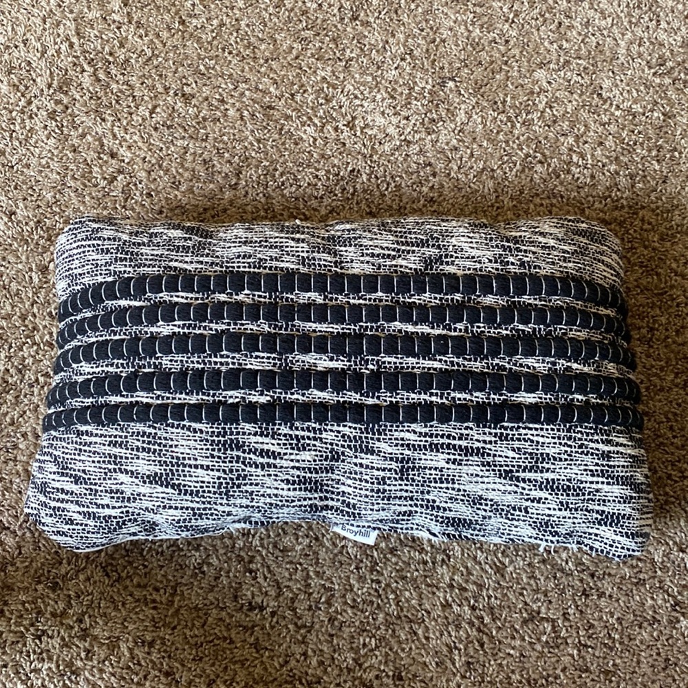 Throw pillow